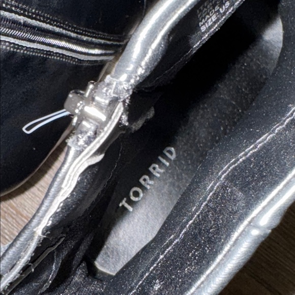 Torrid Square Toe Triangle Heel Bootie Black - Picture 7 of 12